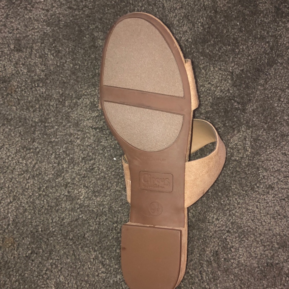 Tan slide sandal - Picture 3 of 3